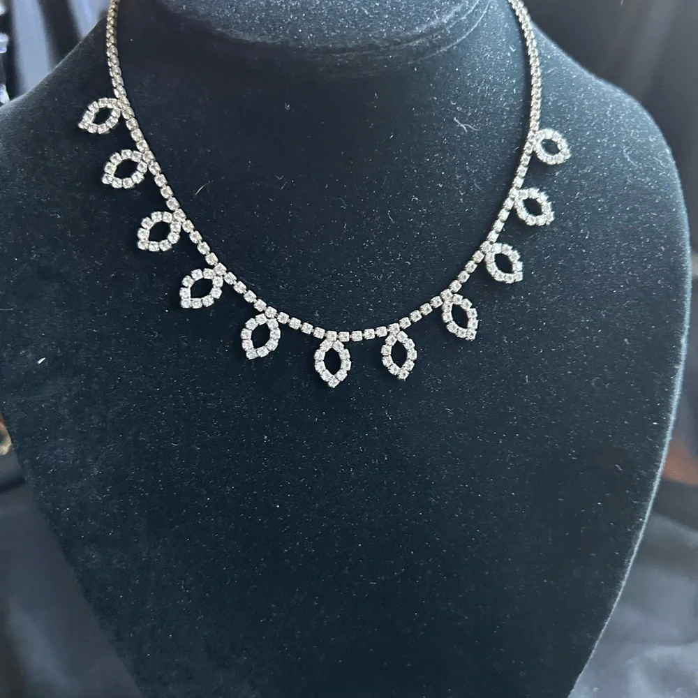 Vintage Silver Necklace with Minimalist Design and clear rhinestones - Picture 2 of 5
